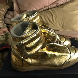 Maison margiela Gold sz 41